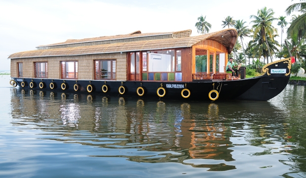 Kumarakom boat house